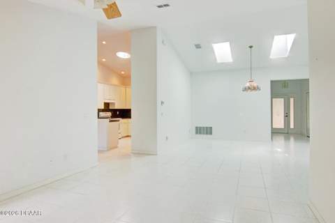 1914 Sprucewood Way, Port Orange FL - photo 8 of 37