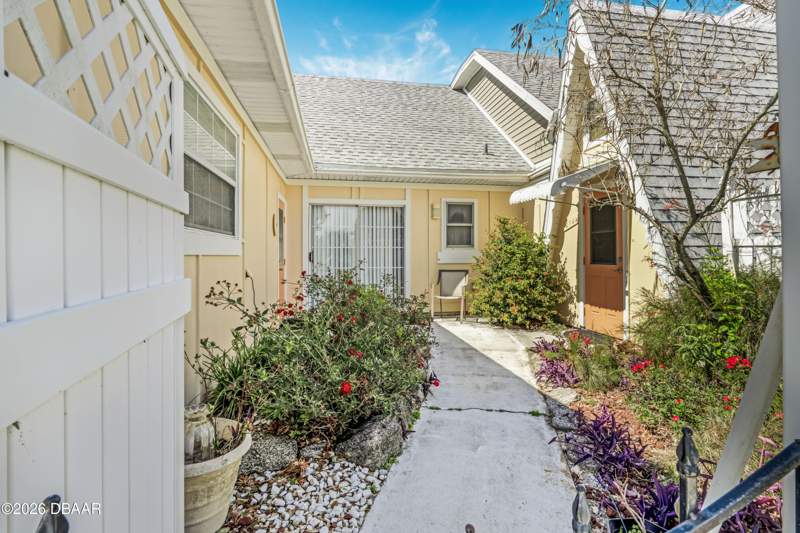 4 bedroom Single Family Residence at 3789 Emilia Drive, Port Orange, Port Orange — photo 3