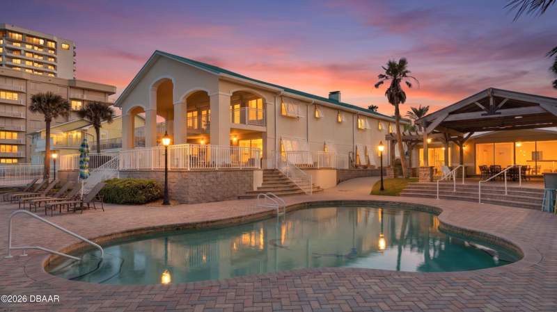 11 bedroom Single Family Residence at 3837-3839 S Atlantic Avenue, Ocean View Sec Halifax Estates, Daytona Beach Shores — photo 4