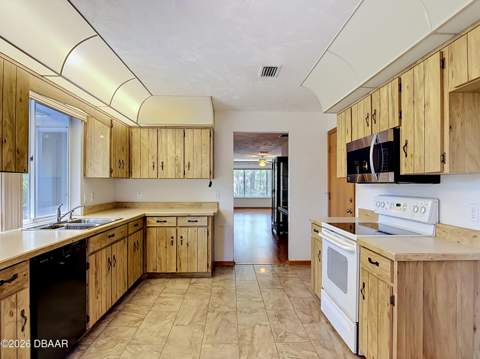 114 Rustic Pond Road, Port Orange FL - photo 17 of 61