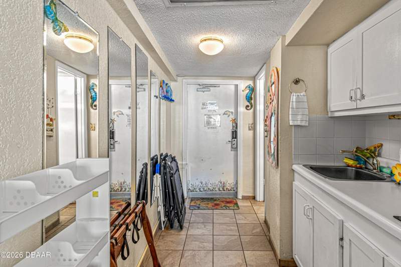 0 bedroom Condotel at 2301 S Atlantic Avenue #307, Hawaiian Inn Beach Resort, A Condo, Daytona Beach Shores — photo 5