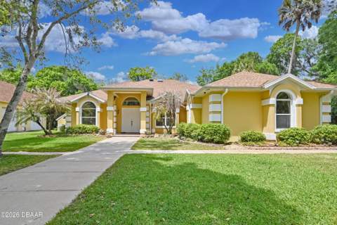1711 Hideaway Forest Trail, New Smyrna Beach FL - photo 9 of 75