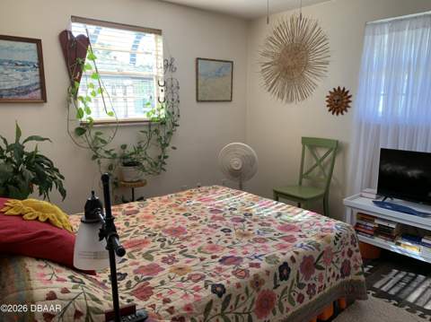 711 Lindenwood Circle, Ormond Beach FL - photo 9 of 23