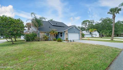 108 Grebe Court, Daytona Beach FL - photo 6 of 42