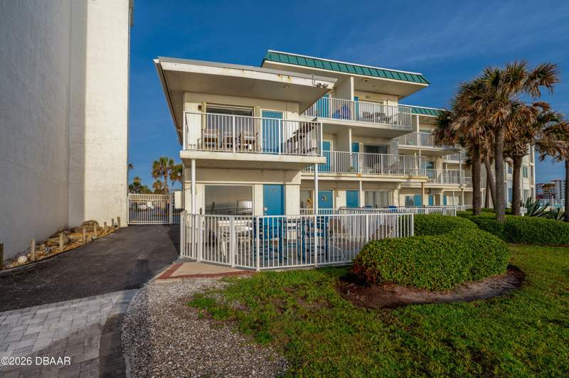 0 bedroom Condotel at 935 S Atlantic Avenue #165, Ocean Jewels Club Condo, Daytona Beach — photo 5