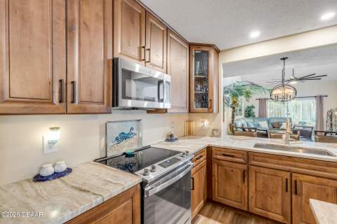 24 Misners Trail, Ormond Beach FL - photo 14 of 56