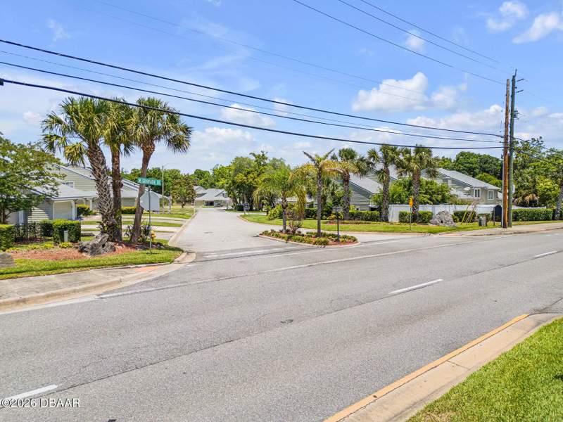 2 bedroom Townhouse at 24 Misners Trail, Misners Branch, Ormond Beach — photo 2