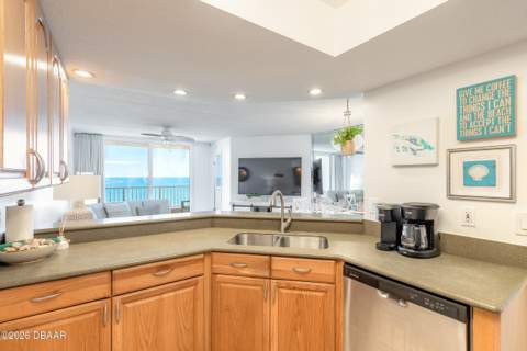 4453 S Atlantic Avenue #703, Ponce Inlet FL - photo 19 of 44