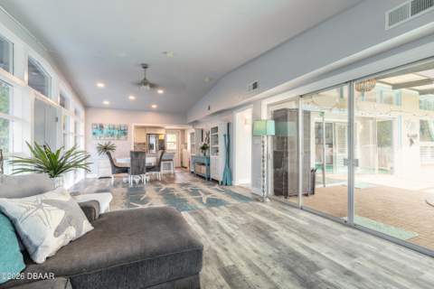 9 Fountainebleau Circle, Daytona Beach FL - photo 18 of 24