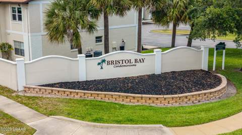 418 Banana Cay Drive #E, South Daytona FL - photo 21 of 28