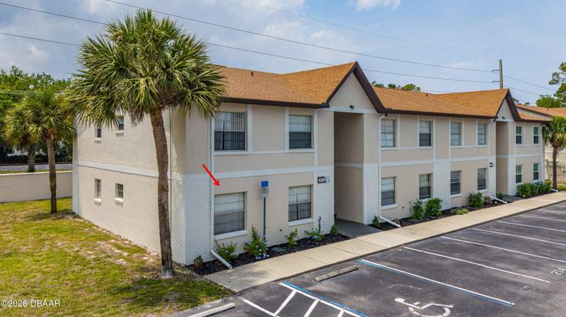 2 bedroom Condominium at 428 Banana Cay Drive #A, Bristol Bay Condo The, South Daytona — photo 2