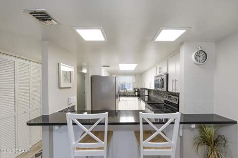 2626 S Atlantic Avenue #405, Daytona Beach Shores FL - photo 14 of 30