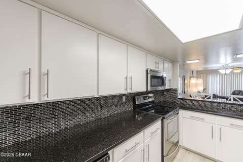2626 S Atlantic Avenue #405, Daytona Beach Shores FL - photo 17 of 30