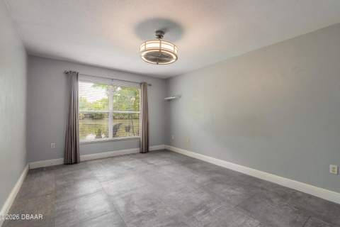537 Lake Bridge Drive, Ormond Beach FL - photo 14 of 34