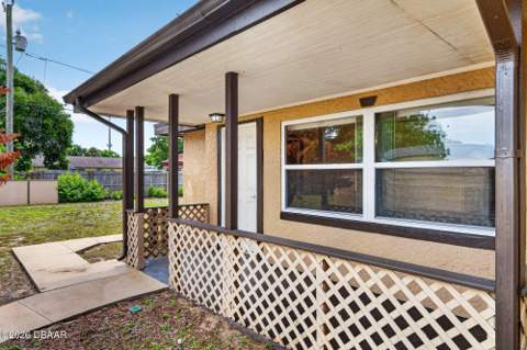 1961 Carolina Avenue, Ormond Beach FL - photo 8 of 48