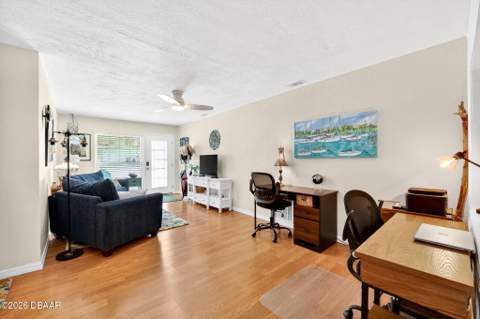 800 E 9th Avenue, New Smyrna Beach FL - photo 13 of 56