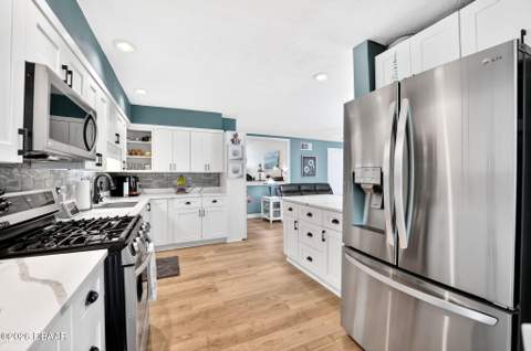 800 E 9th Avenue, New Smyrna Beach FL - photo 23 of 56
