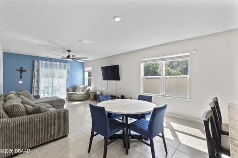 407 Pelham Park Drive, DeLand FL - photo 10 of 37