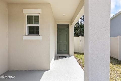 407 Pelham Park Drive, DeLand FL - photo 6 of 37