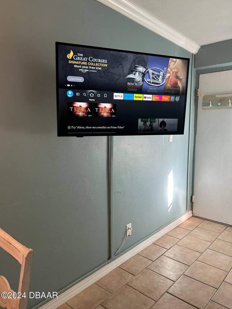 0 bedroom Condotel at 219 S Atlantic Avenue #308, Daytona Inn Beach Resort Condo, Daytona Beach — photo 4