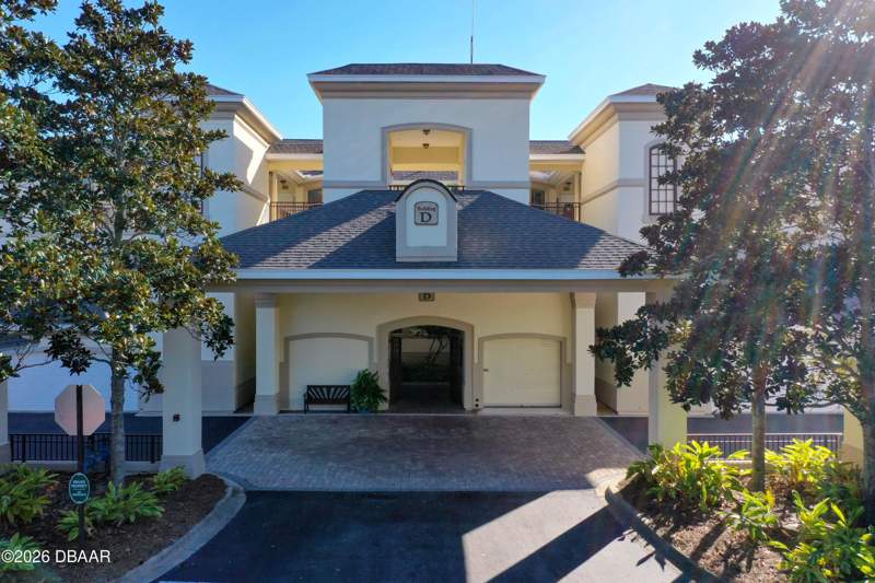 3 bedroom Condominium at 200 Riverfront Drive #D304, Grand Haven, Palm Coast — photo 2