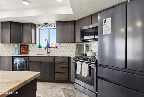 2425 S Atlantic Avenue #1607, Daytona Beach Shores FL - photo 17 of 69