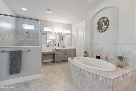 2423 Wild Turkey Creek Lane, Port Orange FL - photo 18 of 34