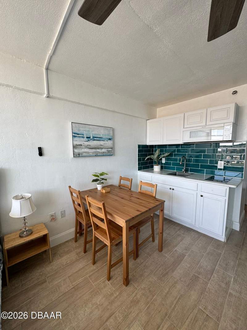 0 bedroom Condotel at 800 N Atlantic Avenue #515, Daytona Beach Club Condo, Daytona Beach — photo 5