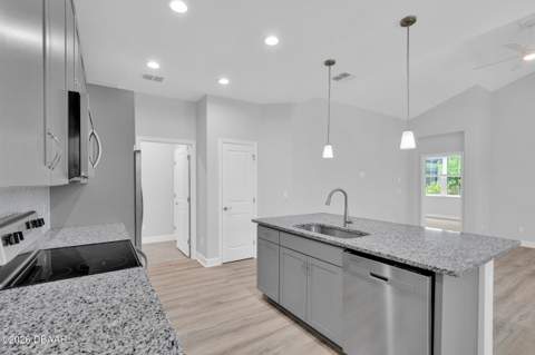 275 Pop Top Lane, Daytona Beach FL - photo 17 of 68