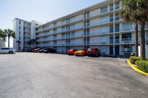 935 S Atlantic Avenue #203, Daytona Beach FL - photo 12 of 31