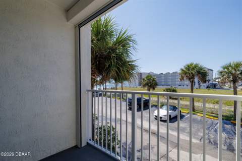 935 S Atlantic Avenue #203, Daytona Beach FL - photo 11 of 31