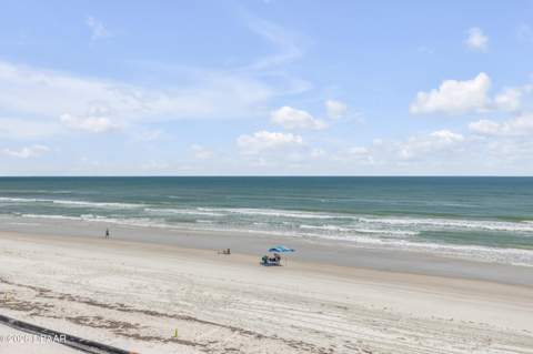 2401 S Atlantic Avenue #E204, New Smyrna Beach FL - photo 23 of 29