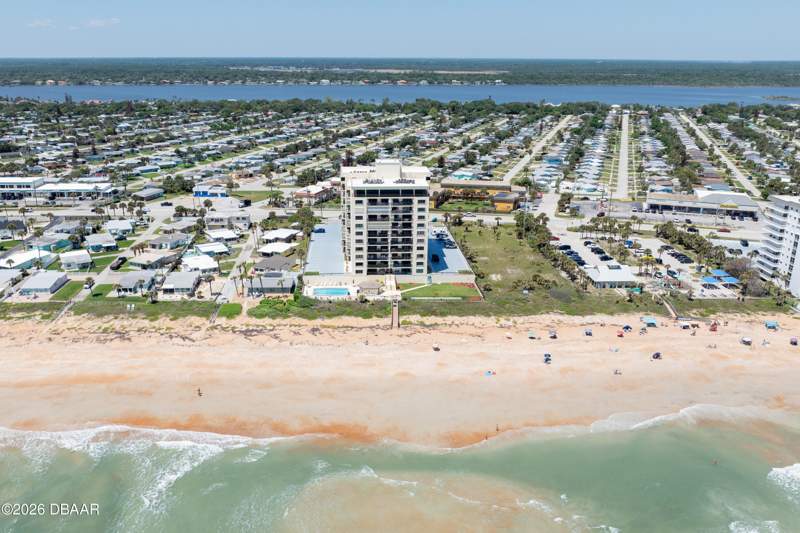 2 bedroom Condominium at 1513 Ocean Shore Boulevard #2C, Ormondy Condo, Ormond Beach — photo 3