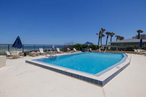 1513 Ocean Shore Boulevard #2C, Ormond Beach FL - photo 9 of 42