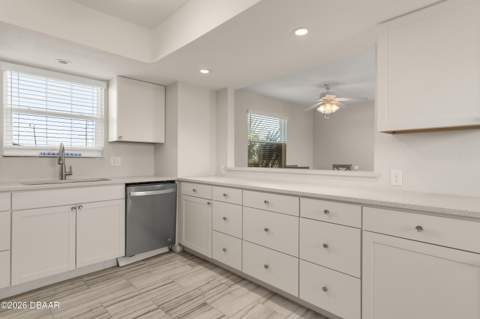 2030 Ocean Shore Boulevard, Ormond Beach FL - photo 16 of 43