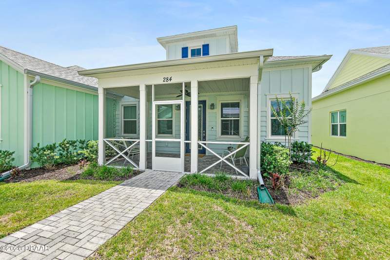 2 bedroom Single Family Residence at 284 Pop Top Lane, Latitude, Daytona Beach — photo 2