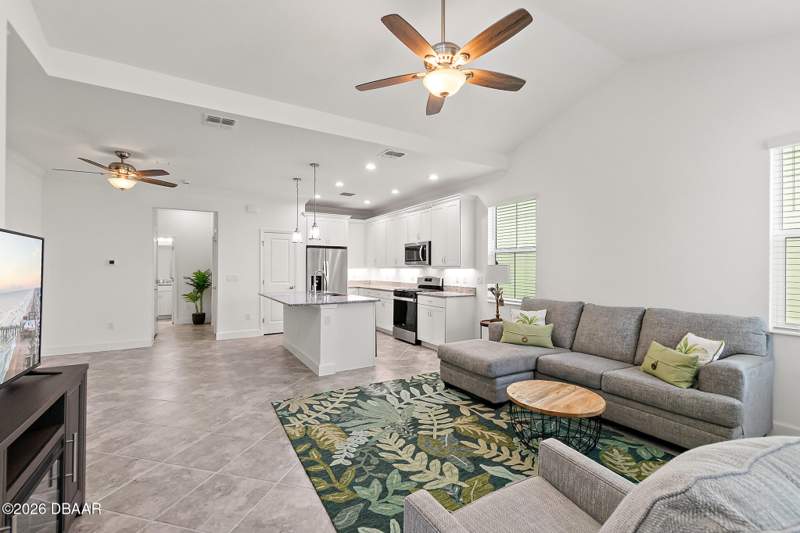 2 bedroom Single Family Residence at 284 Pop Top Lane, Latitude, Daytona Beach — photo 5