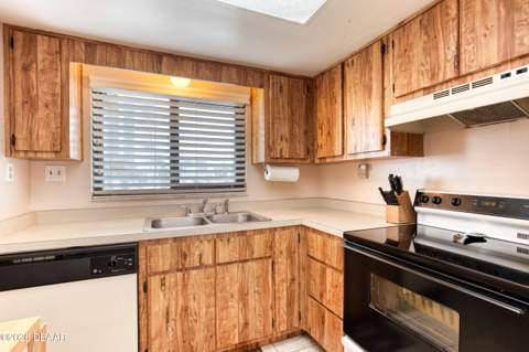 1275 Ocean Shore Boulevard #203, Ormond Beach FL - photo 9 of 26