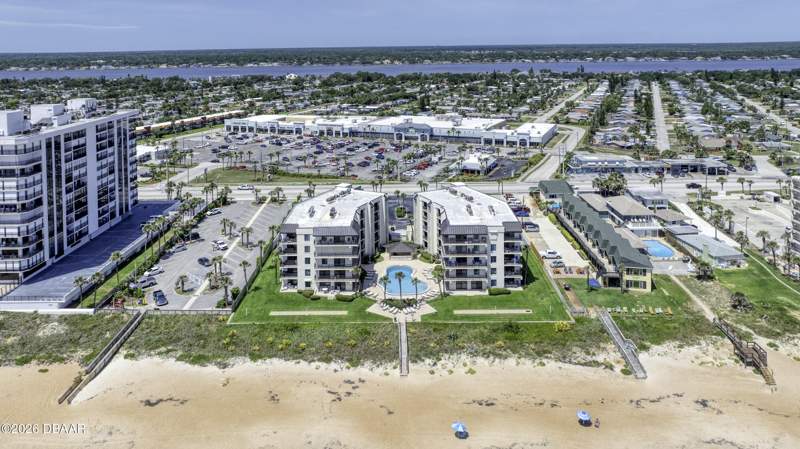 2 bedroom Condominium at 1275 Ocean Shore Boulevard #203, Indies House, A Condo, Ormond Beach — photo 2