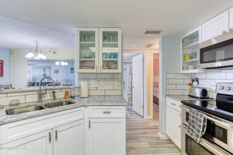 3115 S Atlantic Avenue #704, Daytona Beach Shores FL - photo 7 of 59