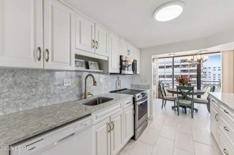 2900 N Atlantic Avenue #1106, Daytona Beach FL - photo 15 of 48