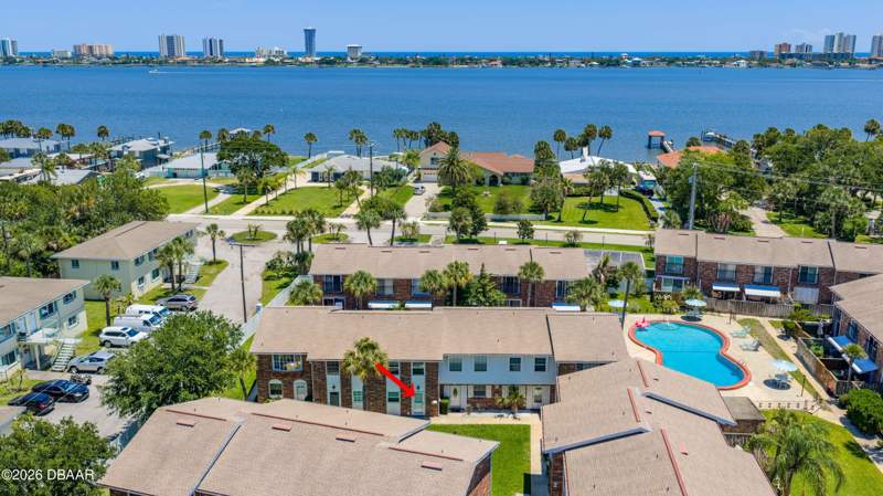 2 bedroom Townhouse at 2200 S Palmetto Avenue #b030, Colonial Townhouse, South Daytona — photo 3
