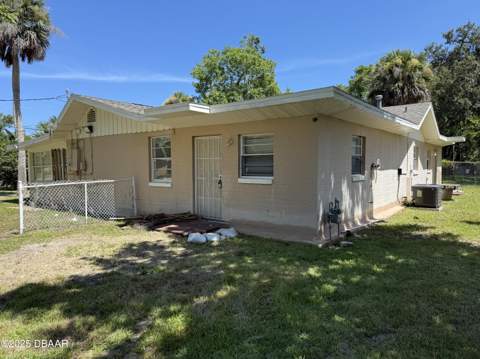 416 S Caroline Street, Daytona Beach FL - photo 15 of 16