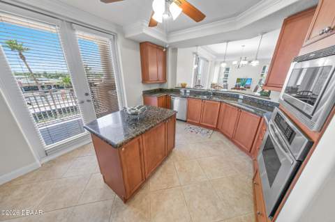 2515 S Atlantic Avenue #301, Daytona Beach Shores FL - photo 17 of 54