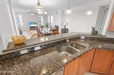 2515 S Atlantic Avenue #301, Daytona Beach Shores FL - photo 21 of 54