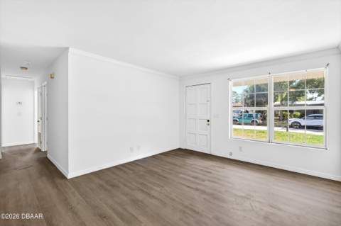 538 Brook Circle, South Daytona FL - photo 8 of 50
