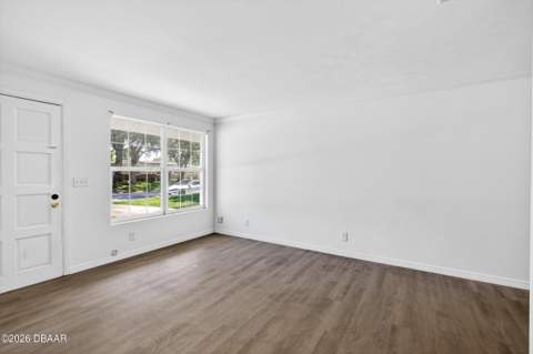 538 Brook Circle, South Daytona FL - photo 9 of 50