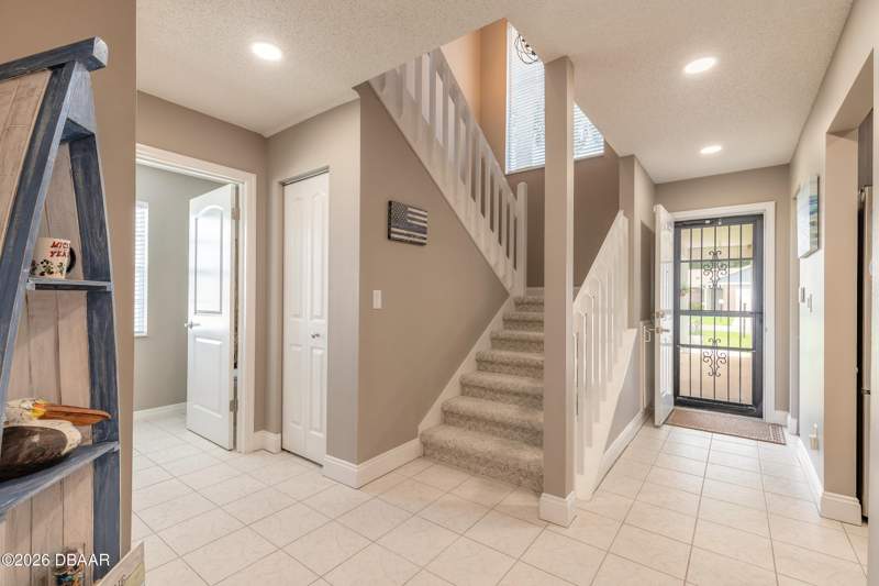 3 bedroom Condominium at 100 Black Crow Circle, Pelican Bay, Daytona Beach — photo 3