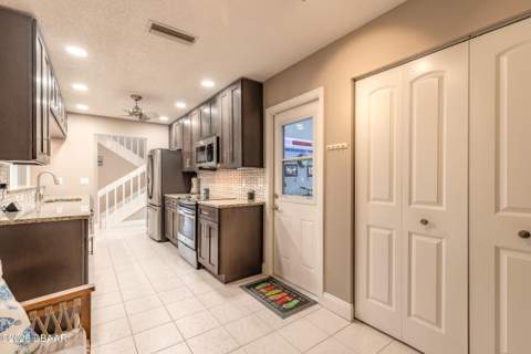 100 Black Crow Circle, Daytona Beach FL - photo 9 of 43