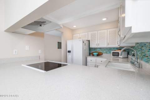 2222 Ocean Shore Boulevard #403B, Ormond Beach FL - photo 10 of 30